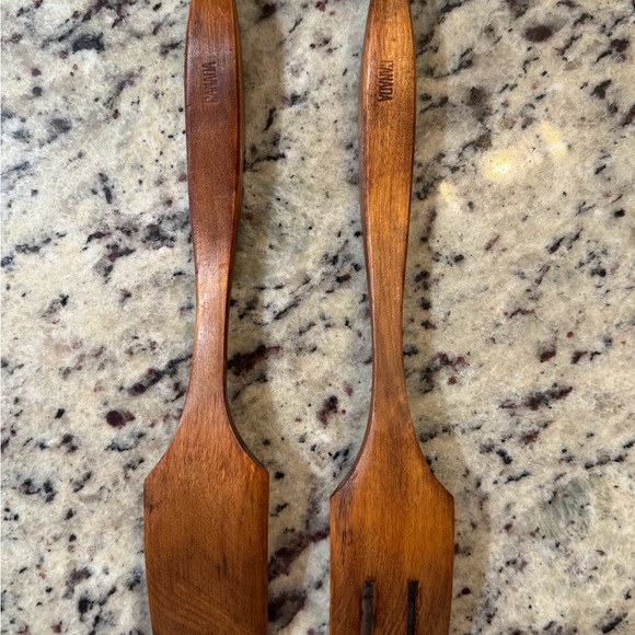 Vintage Wooden Salad Bowl Set - Picture 3 of 16